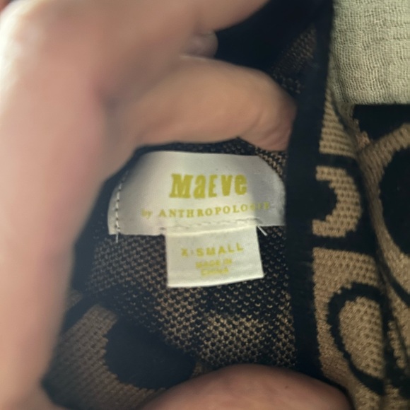 Maeve Black and Tan Geometric Long Sleeve Dress - Picture 3 of 3